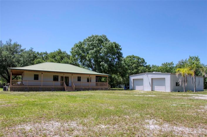 Image No.15-3 Bed Property for sale