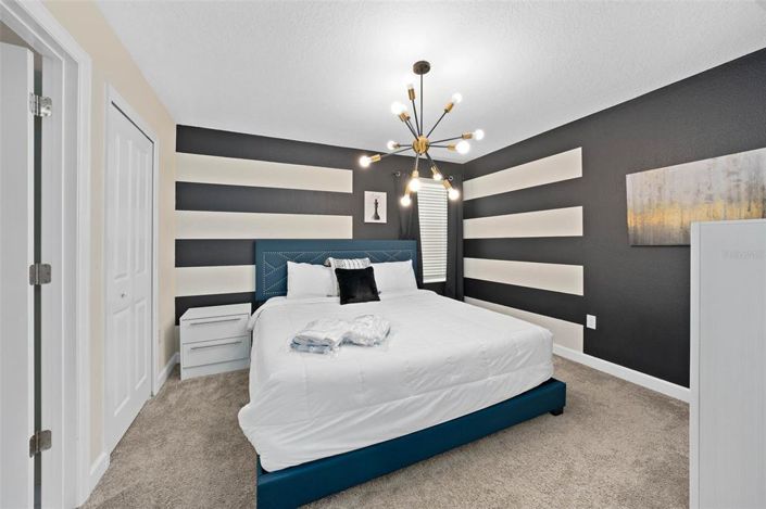 Image No.3-Propriété de 9 chambres à vendre à Kissimmee