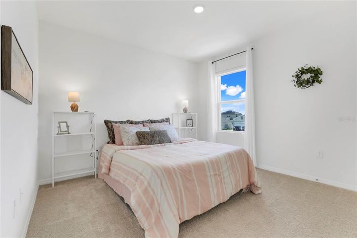 Image No.22-5 Bed Property for sale