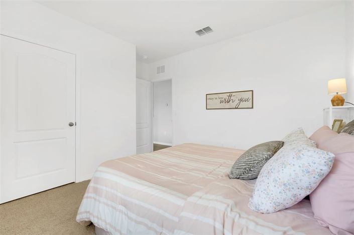 Image No.23-5 Bed Property for sale