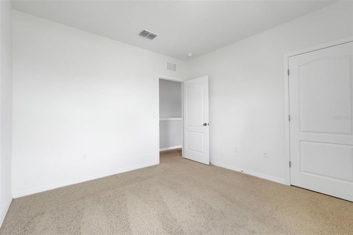 Image No.26-5 Bed Property for sale