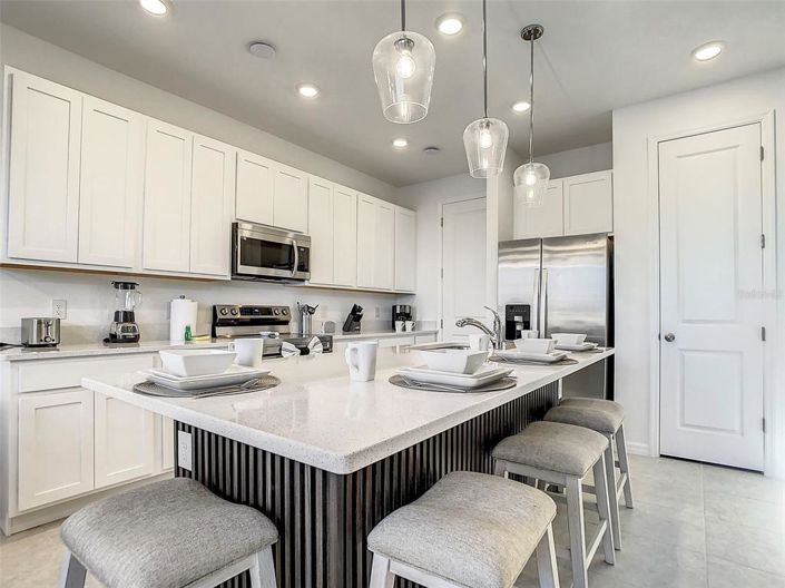 Image No.13-3 Bed Townhouse for sale