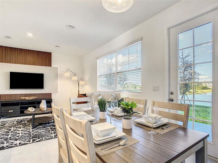 Image No.19-3 Bed Townhouse for sale