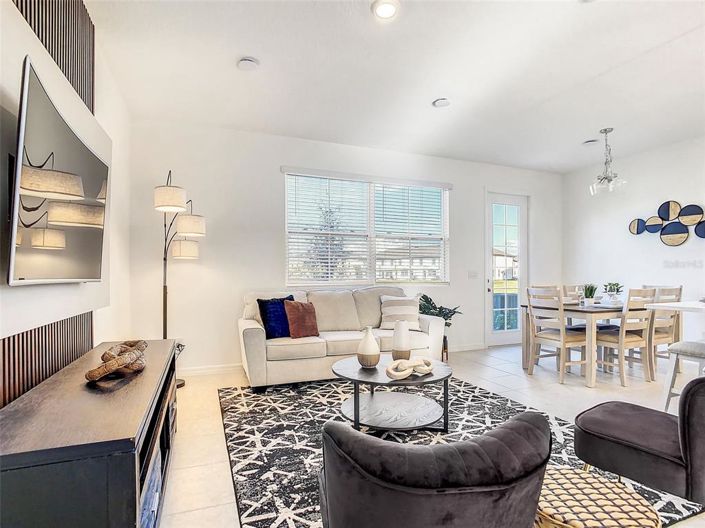 Image No.21-3 Bed Townhouse for sale