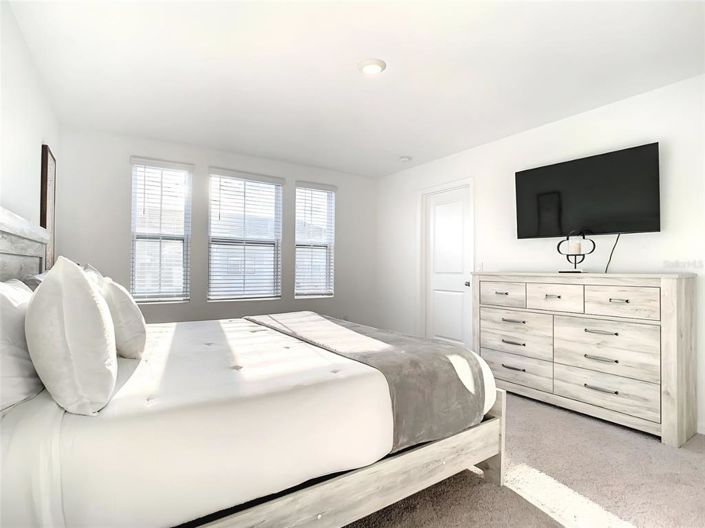 Image No.33-3 Bed Townhouse for sale