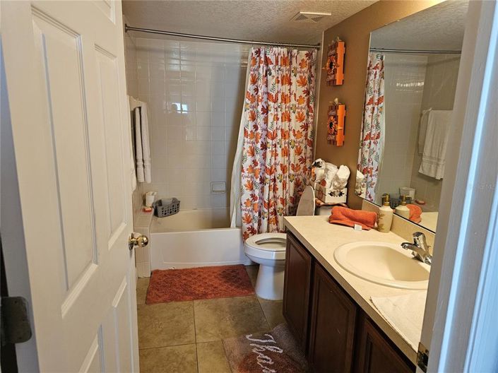 Image No.5-Propriété de 4 chambres à vendre à Kissimmee