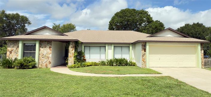 Image No.1-4 Bed Property for sale
