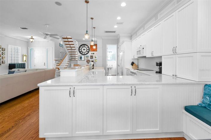 Image No.39-2 Bed Property for sale