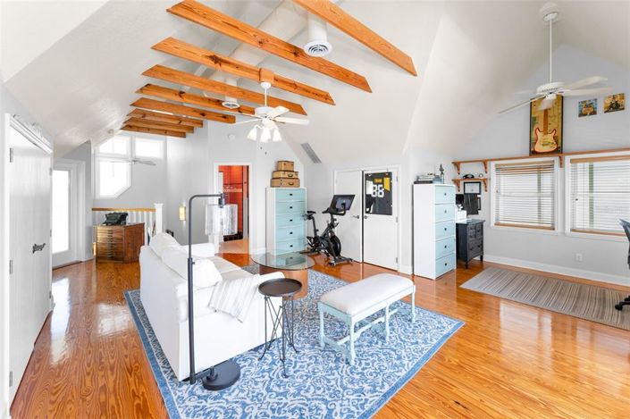 Image No.53-2 Bed Property for sale