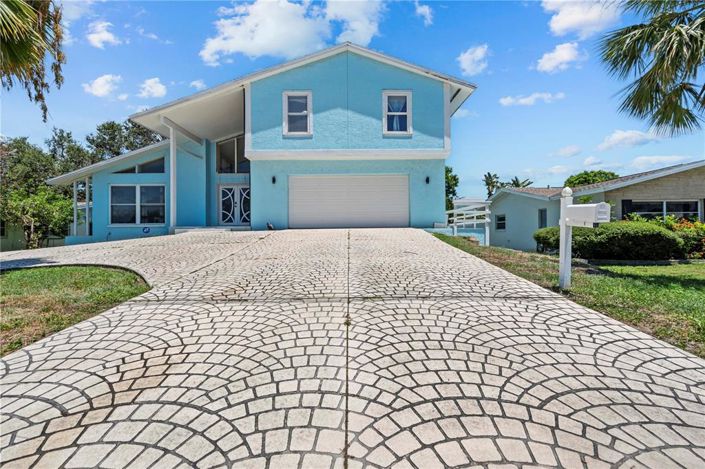 Image No.40-4 Bed Property for sale