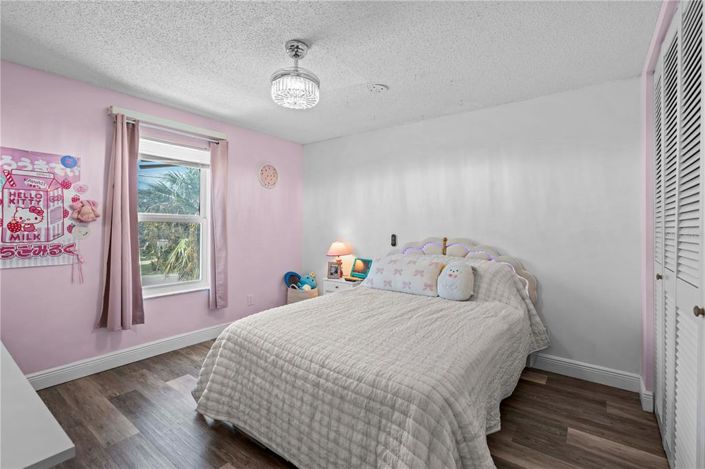 Image No.51-4 Bed Property for sale