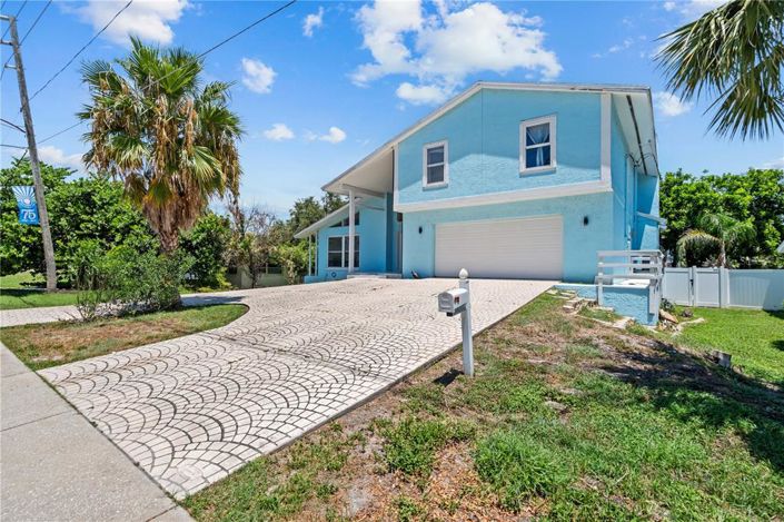 Image No.58-4 Bed Property for sale