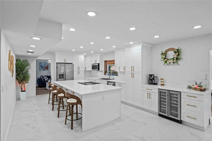 Image No.6-4 Bed Property for sale