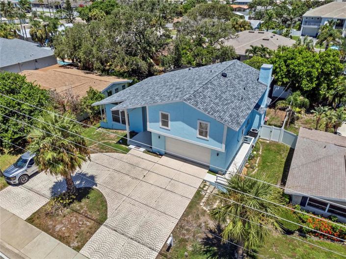 Image No.63-4 Bed Property for sale