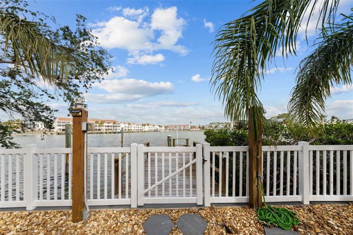 Image No.53-3 Bed Property for sale