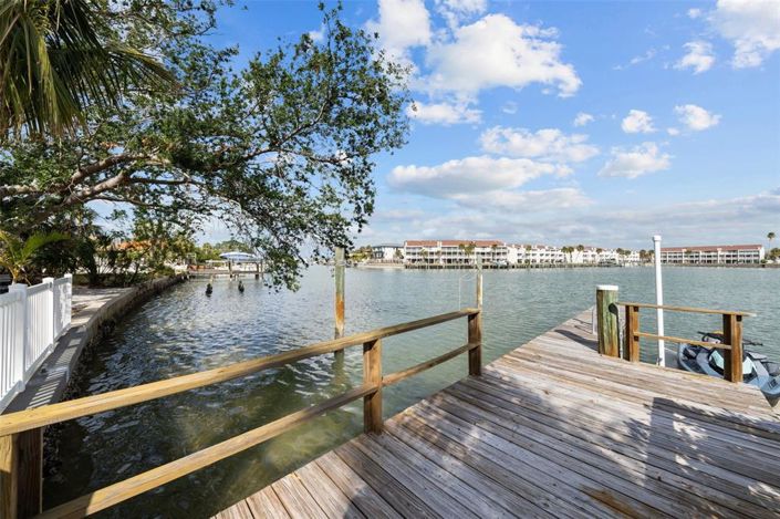 Image No.55-3 Bed Property for sale