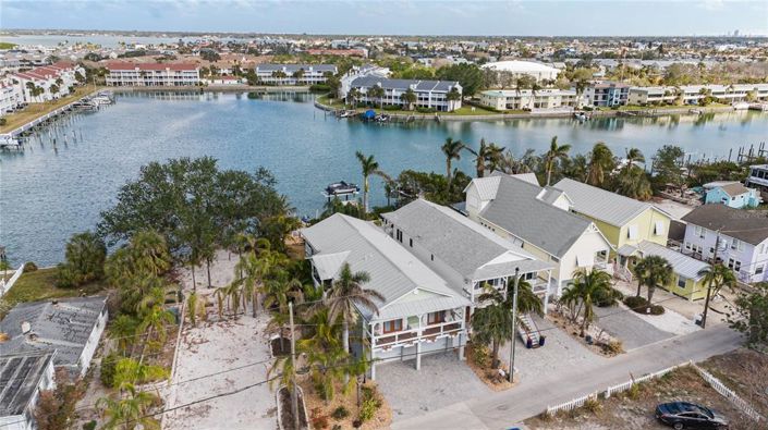 Image No.75-3 Bed Property for sale