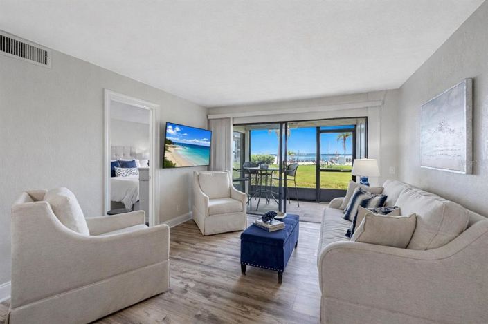 Image No.3-Propriété de 2 chambres à vendre à St. Petersburg