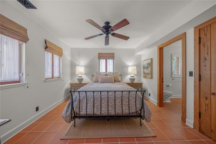 Image No.31-Propriété de 5 chambres à vendre à Sarasota