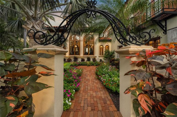 Image No.6-Propriété de 5 chambres à vendre à Sarasota