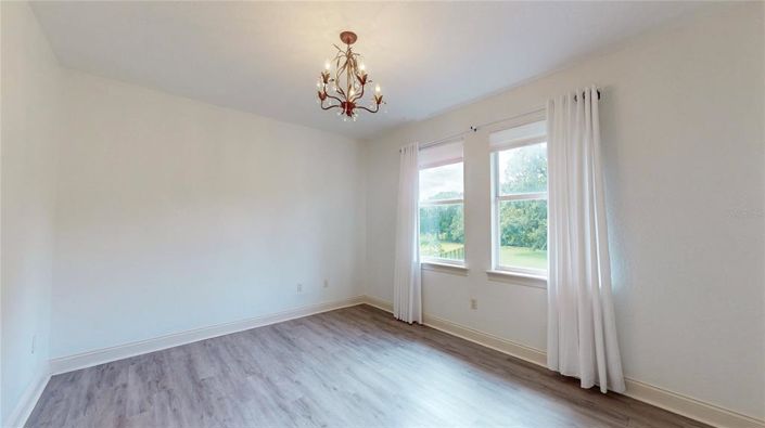 Image No.41-6 Bed Property for sale