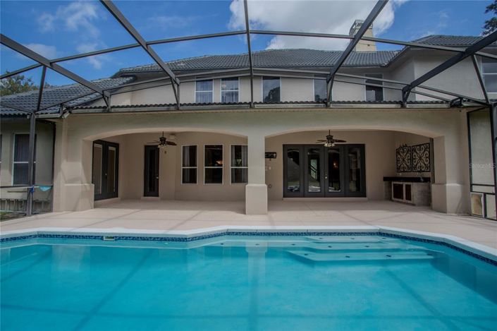 Image No.58-6 Bed Property for sale