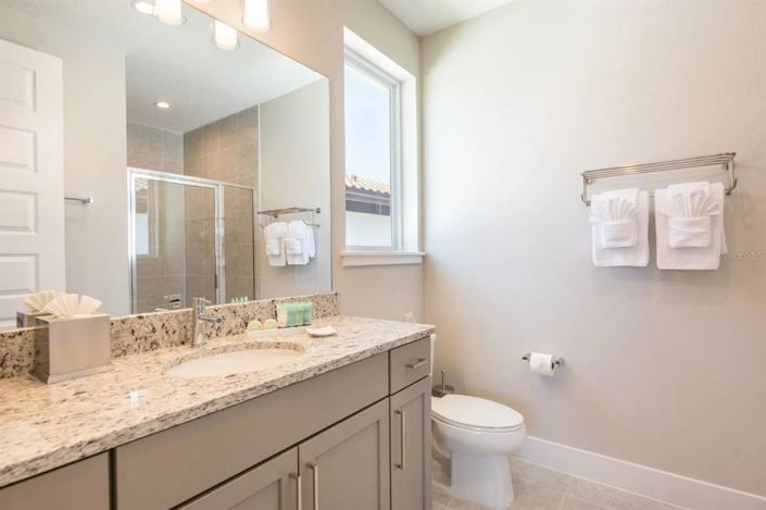 Image No.24-7 Bed Property for sale