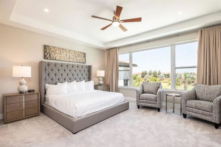 Image No.25-7 Bed Property for sale