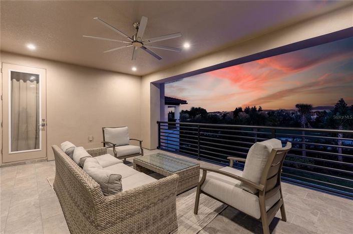 Image No.53-7 Bed Property for sale