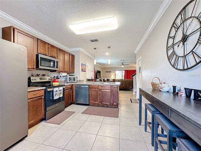 Image No.12-3 Bed Townhouse for sale