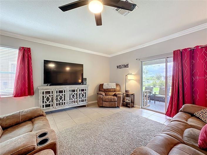 Image No.13-3 Bed Townhouse for sale