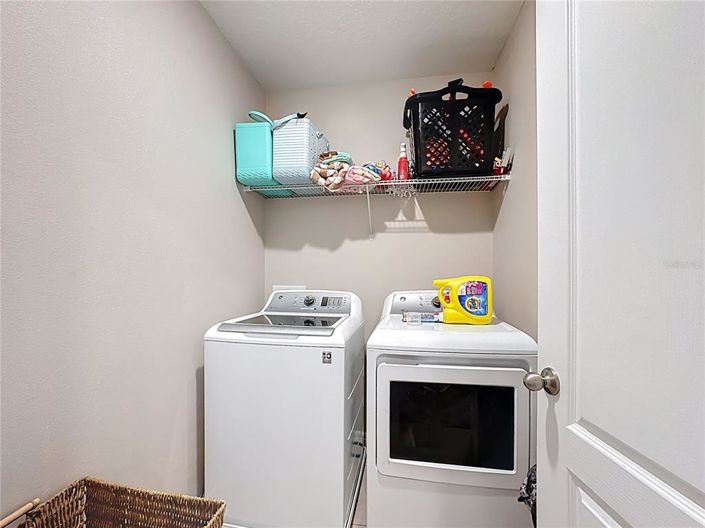 Image No.29-3 Bed Townhouse for sale