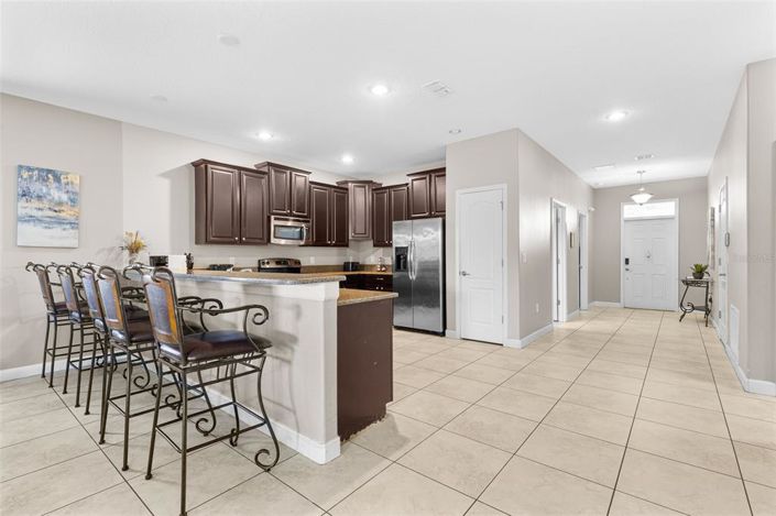 Image No.14-8 Bed Property for sale