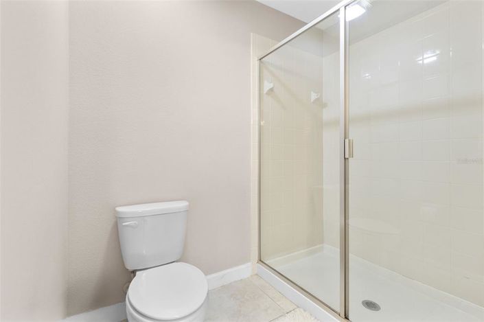 Image No.29-8 Bed Property for sale