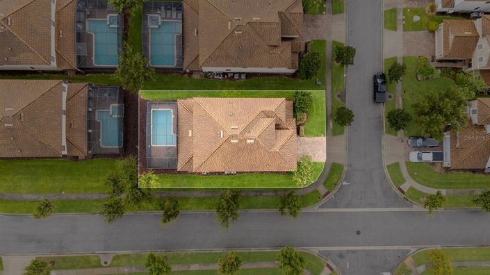 Image No.44-8 Bed Property for sale