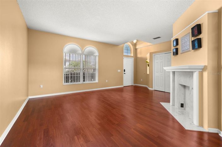 Image No.4-Propriété de 3 chambres à vendre à Kissimmee