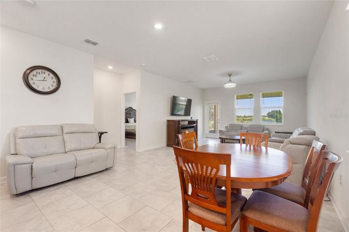 Image No.10-Propriété de 3 chambres à vendre à Davenport