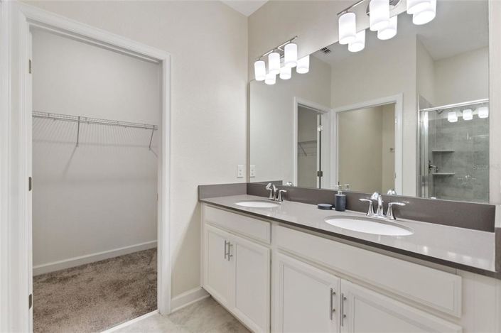 Image No.18-Propriété de 3 chambres à vendre à Davenport