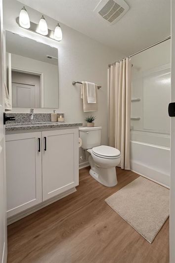 Image No.29-3 Bed Townhouse for sale