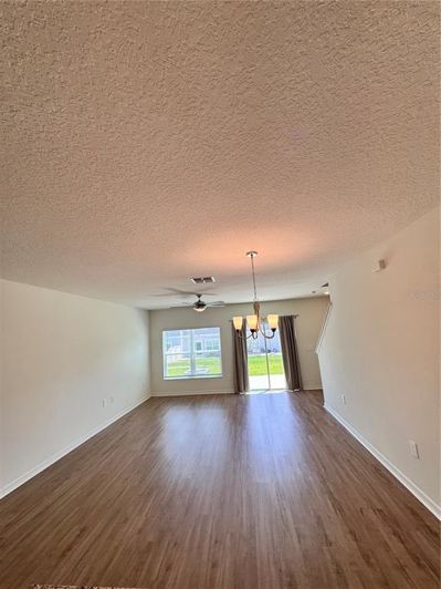 Image No.4-3 Bed Townhouse for sale