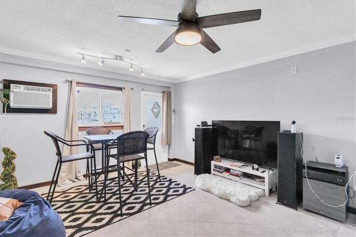 Image No.33-Maison de ville de 3 chambres à vendre à Floride