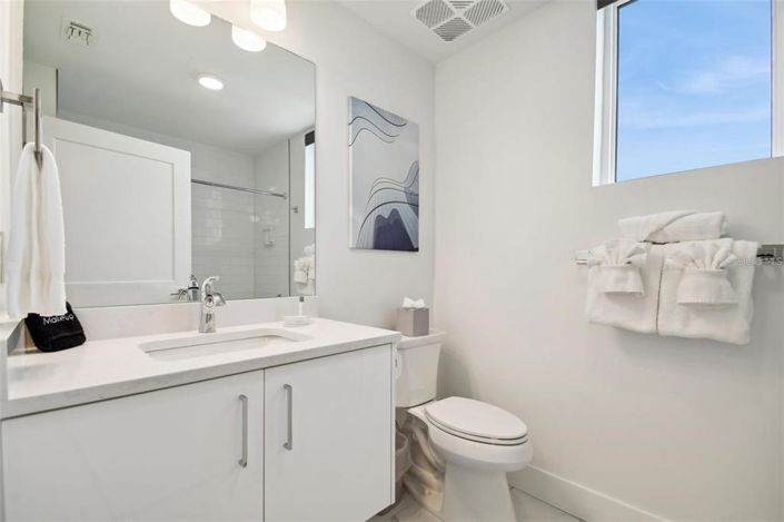 Image No.21-2 Bed Property for sale