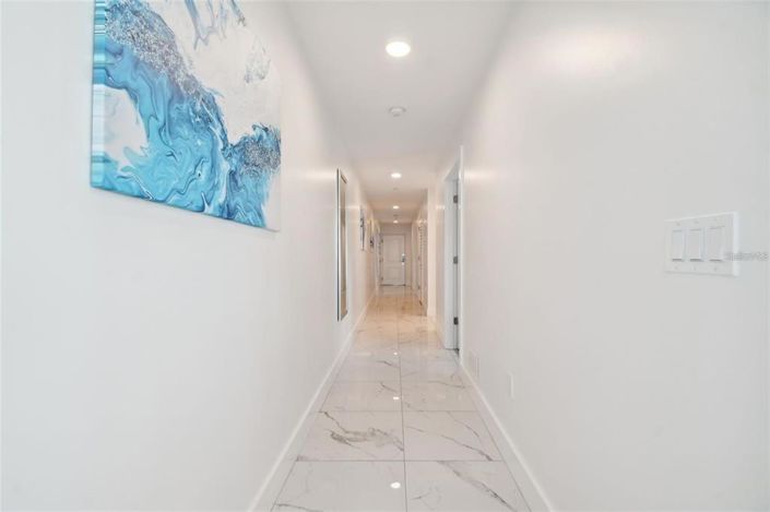 Image No.22-2 Bed Property for sale