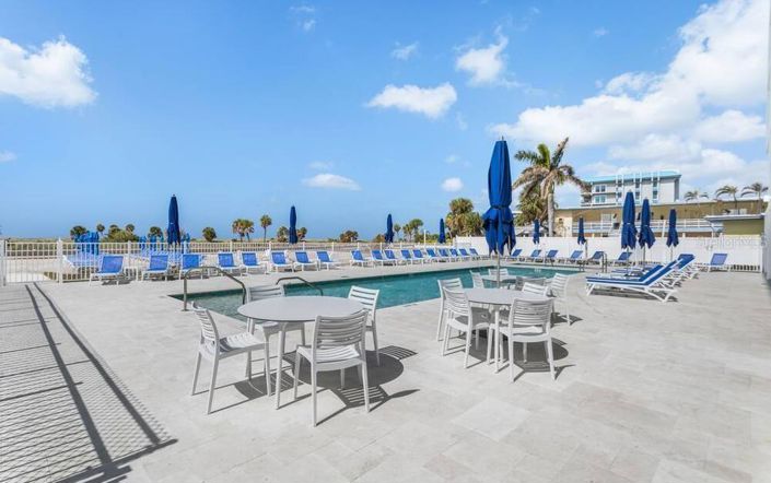 Image No.30-2 Bed Property for sale