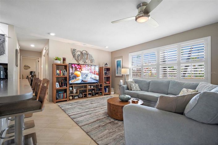 Image No.3-3 Bed Property for sale