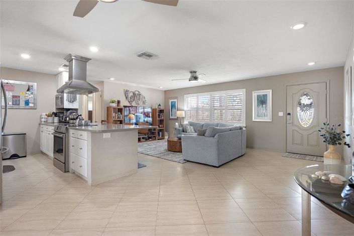 Image No.7-3 Bed Property for sale