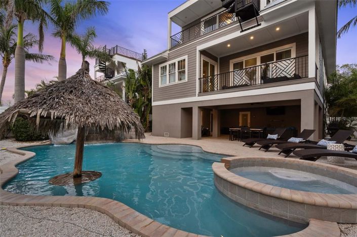 Image No.11-Propriété de 4 chambres à vendre à Holmes Beach