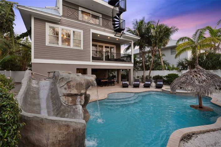 Image No.12-Propriété de 4 chambres à vendre à Holmes Beach