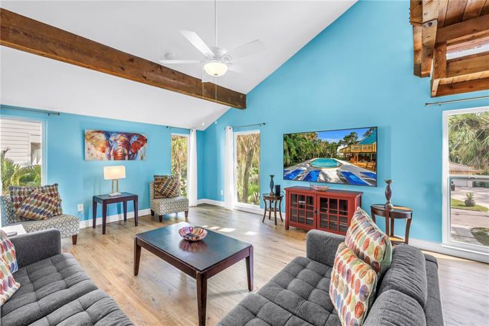 Image No.27-5 Bed Property for sale