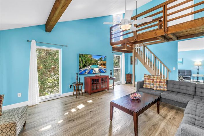 Image No.30-5 Bed Property for sale